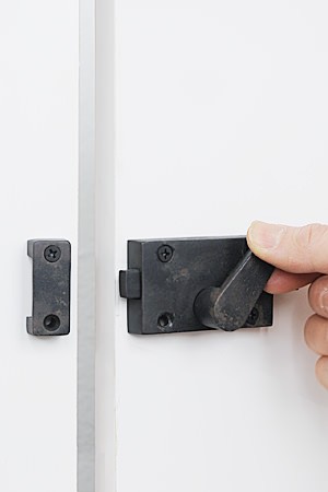 Restroom Rectangle Latch A.Black