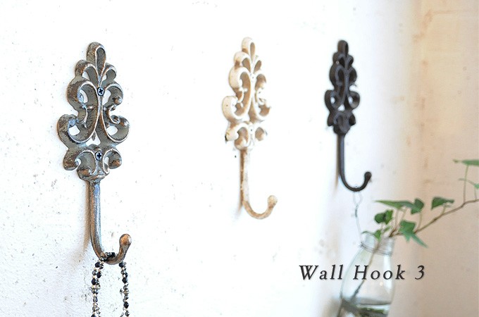 B7101【ディーボディ】 壁掛けフック インダストリアル 3連 アンティーク Wall Japanned 3-Hook｜壁付けフック (3フック)