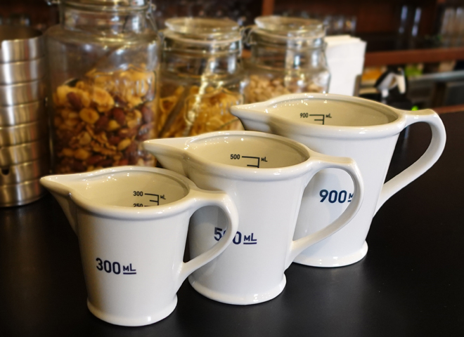 計量カップ 陶器 500ml おしゃれ カフェ レトロ アンティーク調