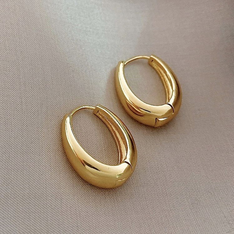 ピアス レディース フープピアス 大きめ リングピアス 18kgp 中