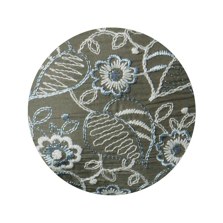 ✨ほぼ未使用✨ 和装バッグ ハンドバッグ 刺繍 ブラック 花柄 総柄 日本製 鞄 刺繍 バッグ 手さげ ハンドバッグ フラワー柄 総刺繍 手持ち
