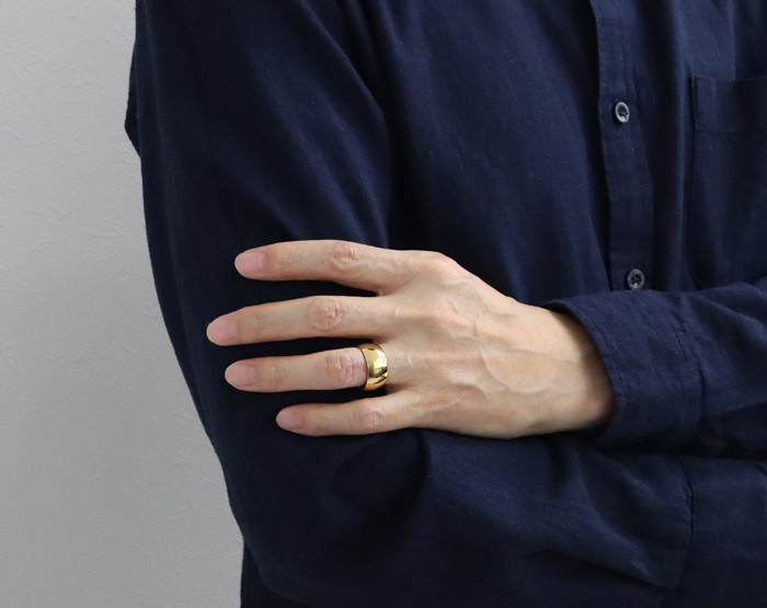 甲丸 リング 10mm幅 18金 指輪 メンズ K18 シンプル 単品 平甲丸 地金 リング 大人 結婚指輪 ペアリング 文字入れ 刻印 可能 日本製  注文製作 受注 :18110692:ジュエリーアイ 通販 