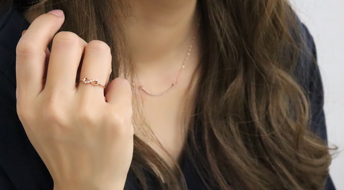 Jewelry i 指輪 レディース ピンキーリング インフィニティ