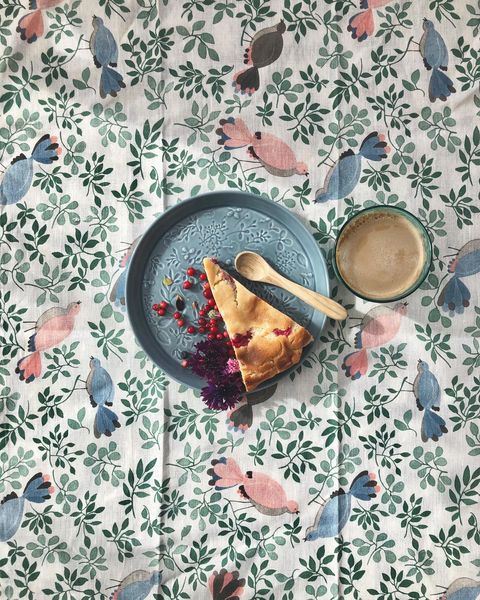 鳴海製陶 アンナエミリア グラタン皿(ミッドサマーメドーアンバー