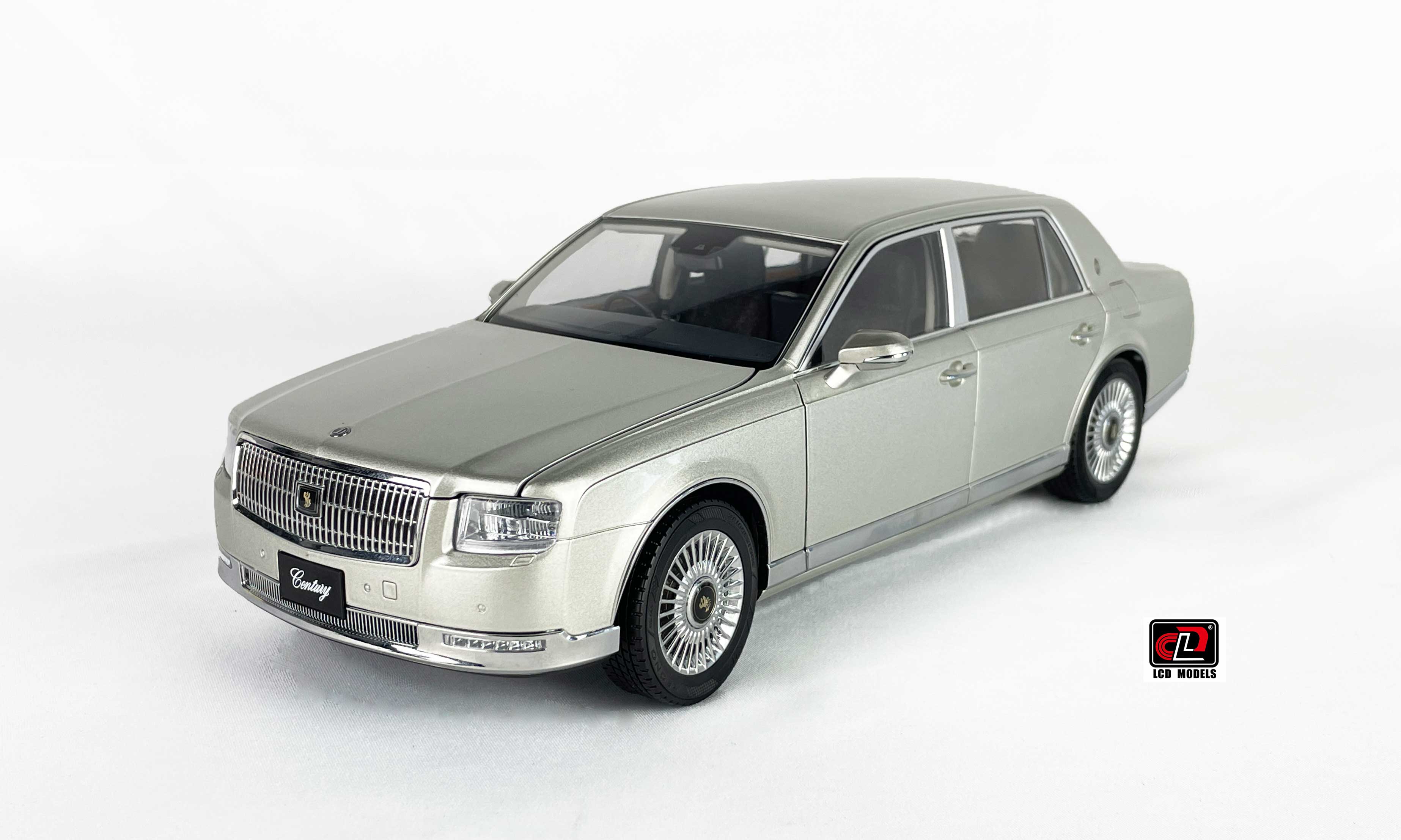 ミニカー 1/18 トヨタ センチュリー LCD フルオープン-