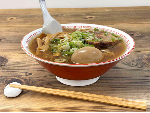 ド定番 ラーメンどんぶり 900cc 20.2cm おしゃれ 赤 赤巻き