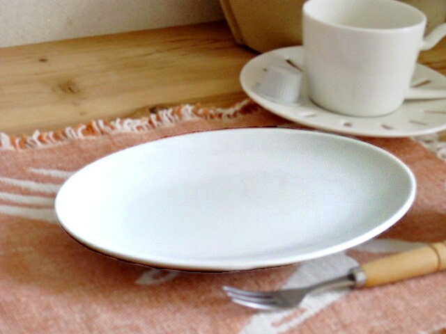 洋食器 オーバルプレート 21cm 中皿 日本製 アウトレット 白い食器