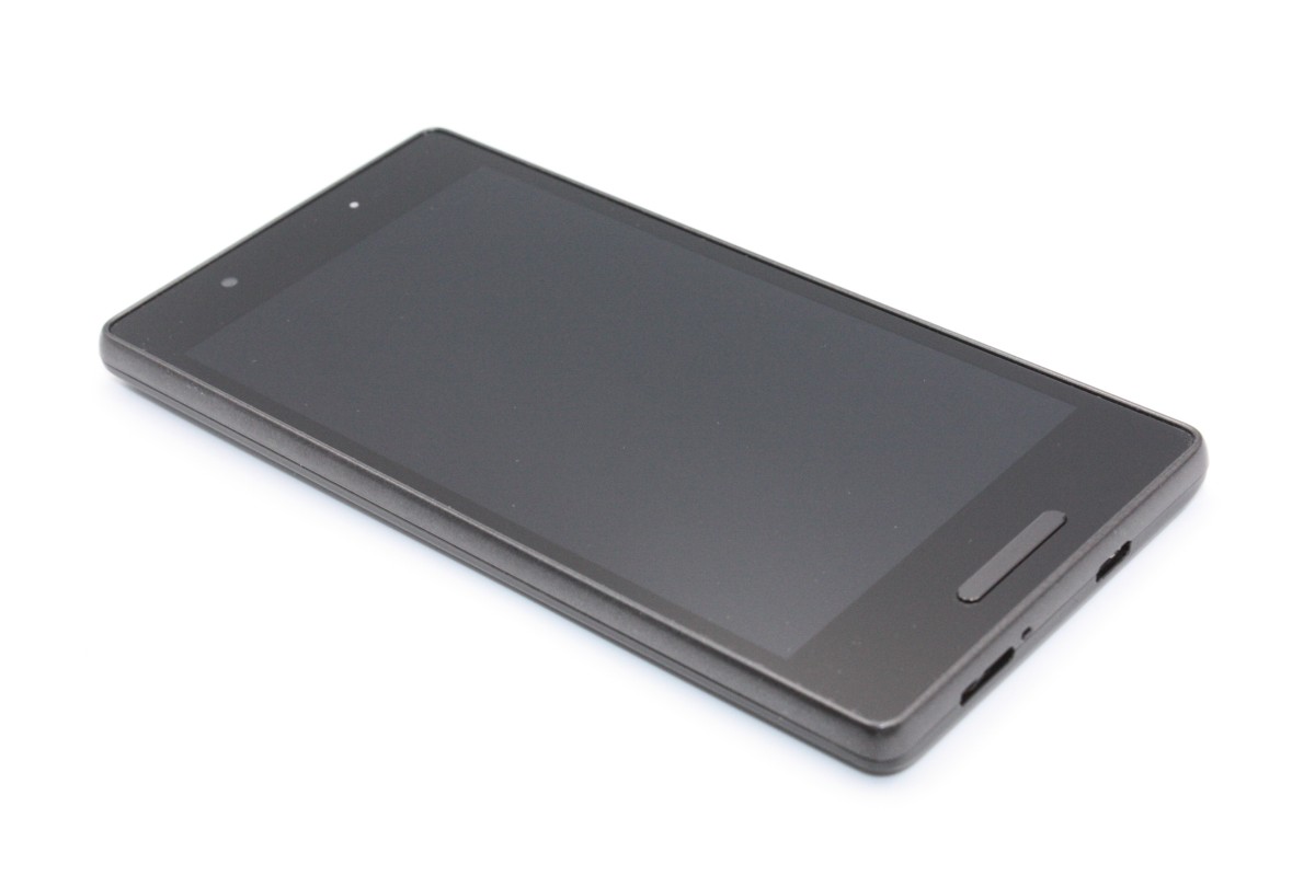 Qua phone（キュア フォン） Qua phone QX KYV42 SIMロック解除済み