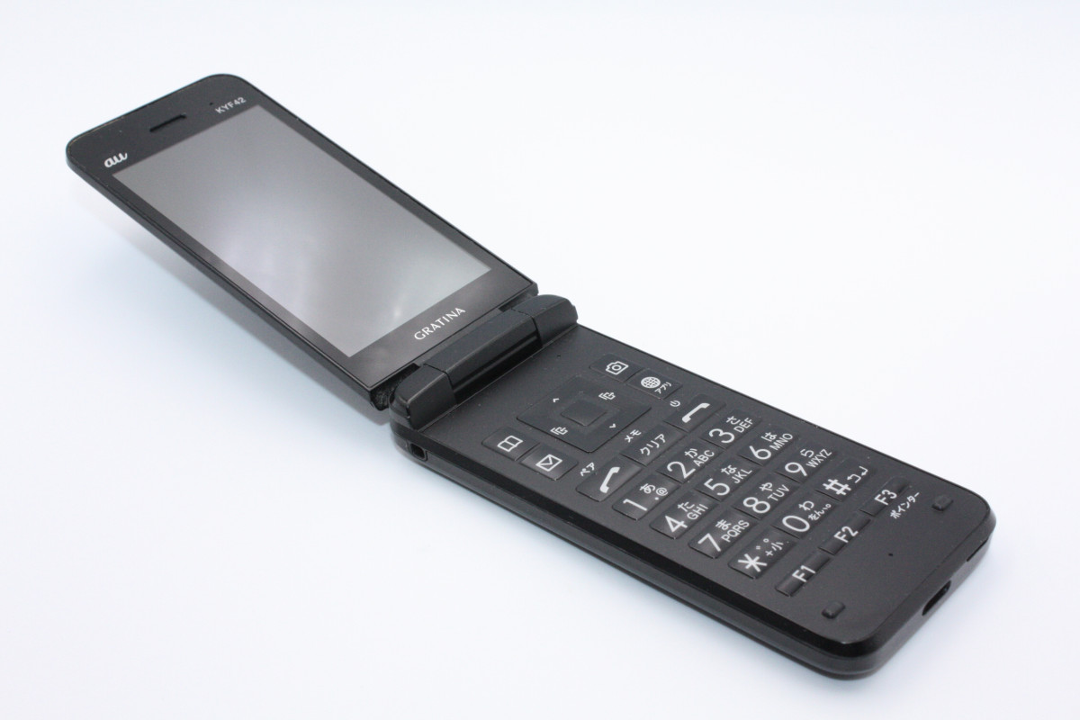 KYOCERA（京セラ） GRATINA KYF42 ブラック SIMロック解除済み Bランク