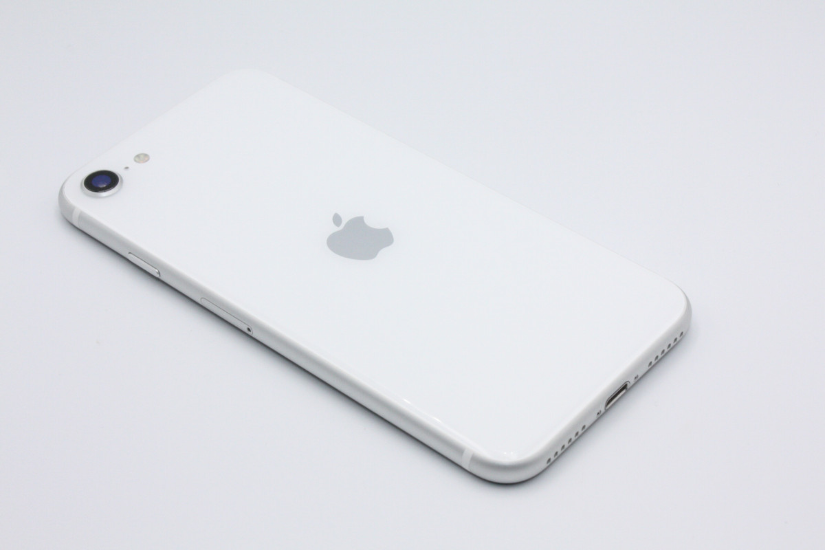 【美品】iPhone SE (第2世代) 64GB ホワイト SIMフリー iPhone SE(第2世代) 美品 iPhoneSE 第2世代 64GB ホワイト SIM