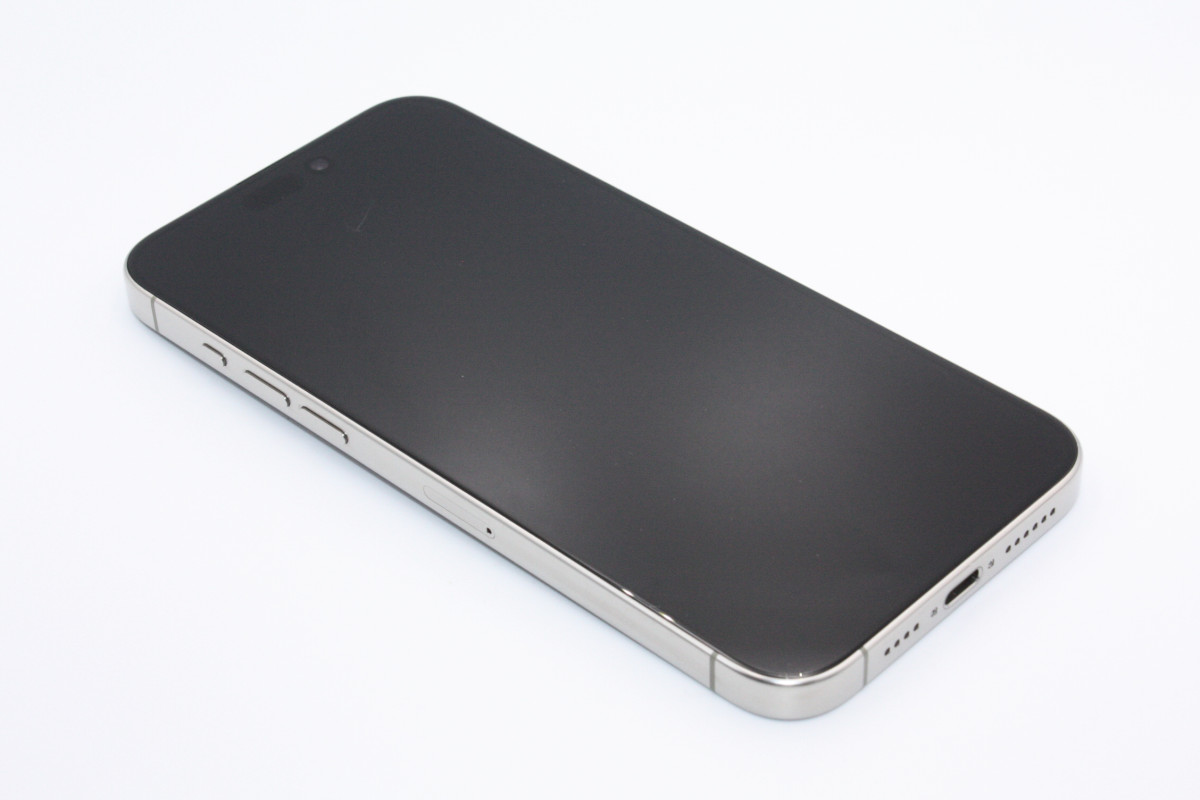 iPhone 15 Pro Max バッテリー状態良好(100%) 256GB SIMフリー