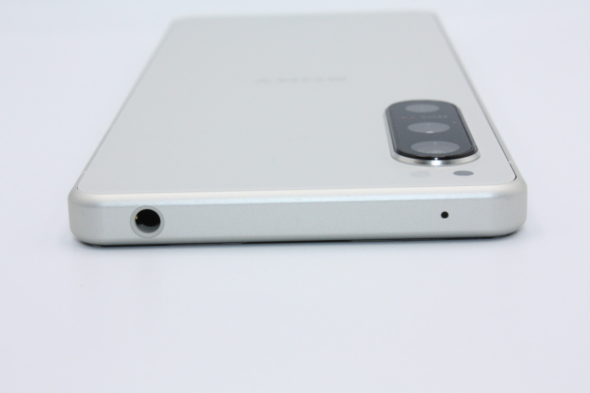 美品/Xperia 5IV 128GB エクリュホワイトsimフリー SONY 〔中古〕Xperia 5 IV 128GB エクリュホワイト SOG09 au SIMフリー