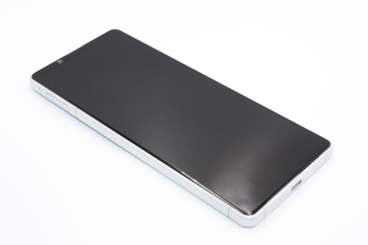 ［ジャンク品］Xperia 1 ii SIMロック解除済み Xperia 1 II 訳あり特価 SOG01 ホワイト SIMロック解除済み
