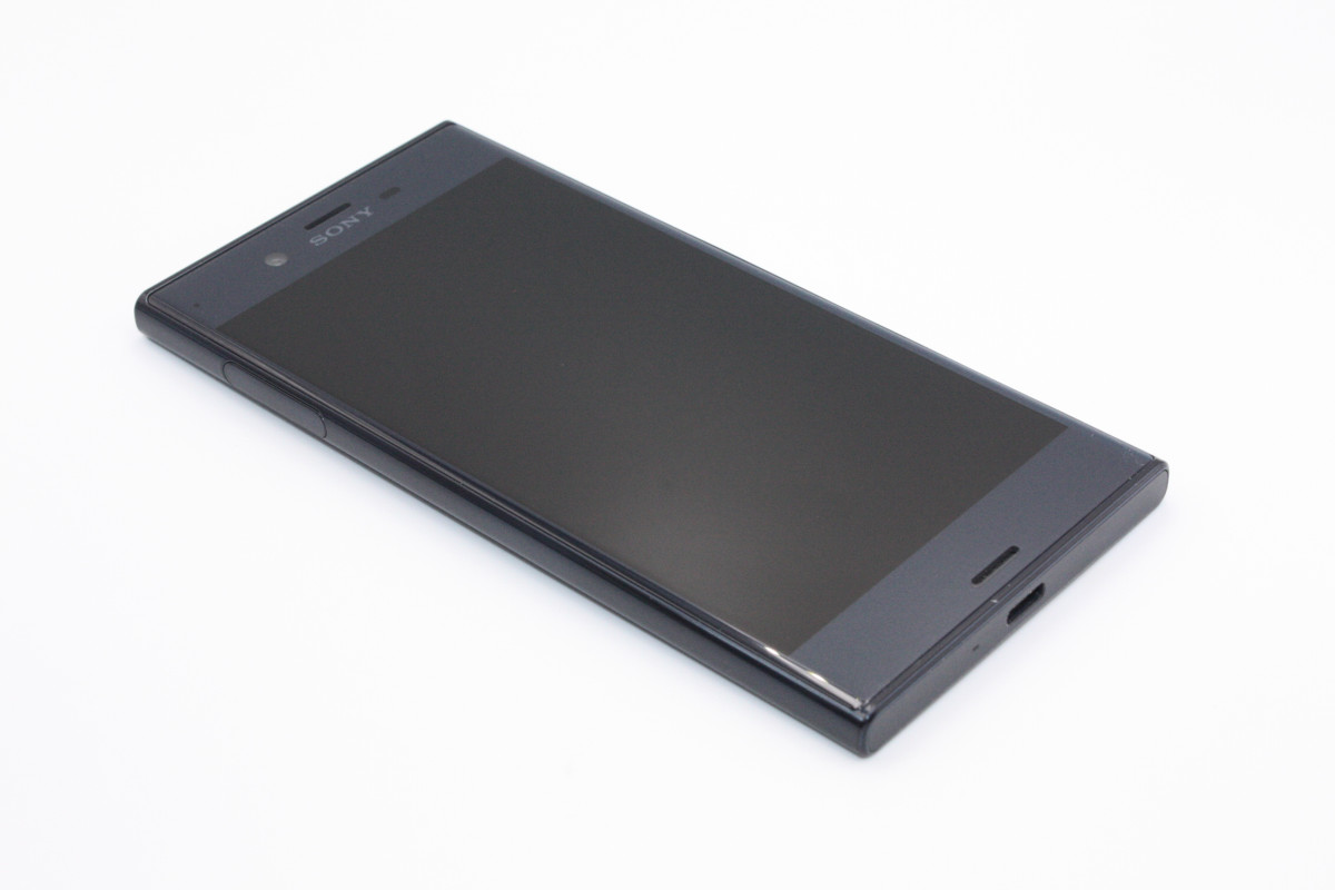 Xperia XZ SOV34 フォレストブルー SIMロック解除済み Cランク