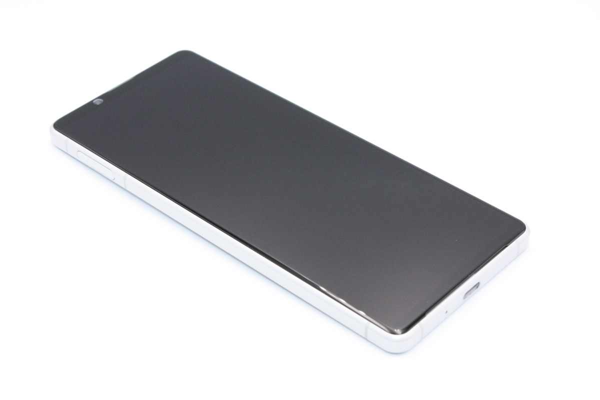 Xperia 1 II SOG01 ホワイト SIMロック解除済み Bランク : ケースマ