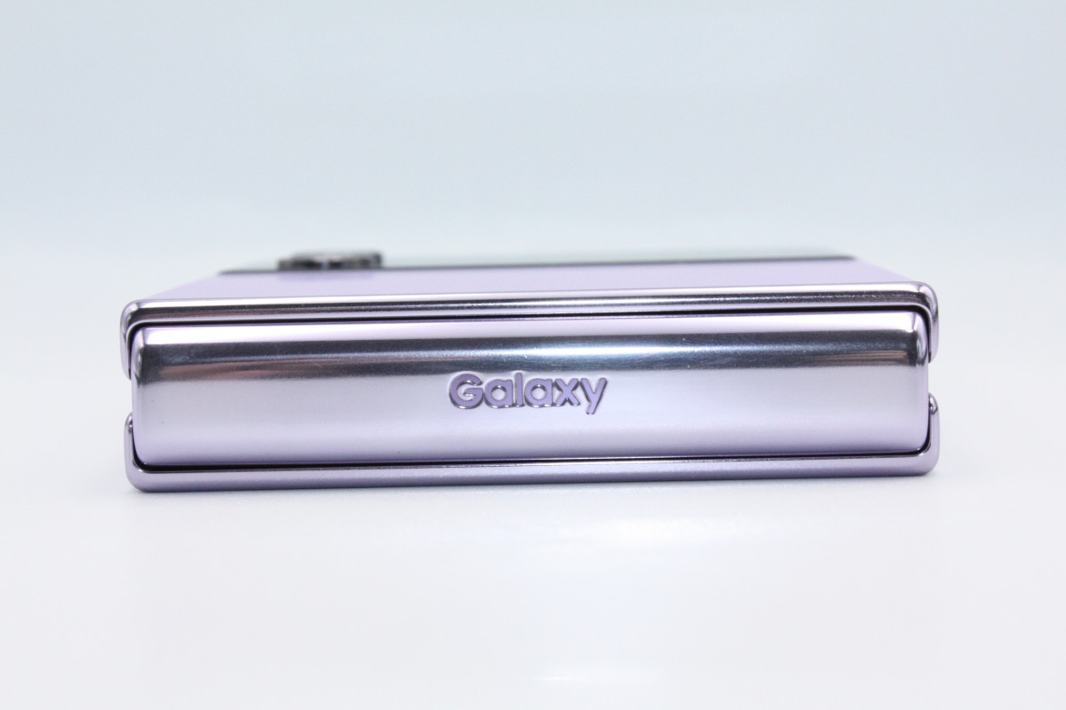 Galaxy Z 訳あり特価 Flip4 SCG17 au版SIMフリー ボラ パープル J