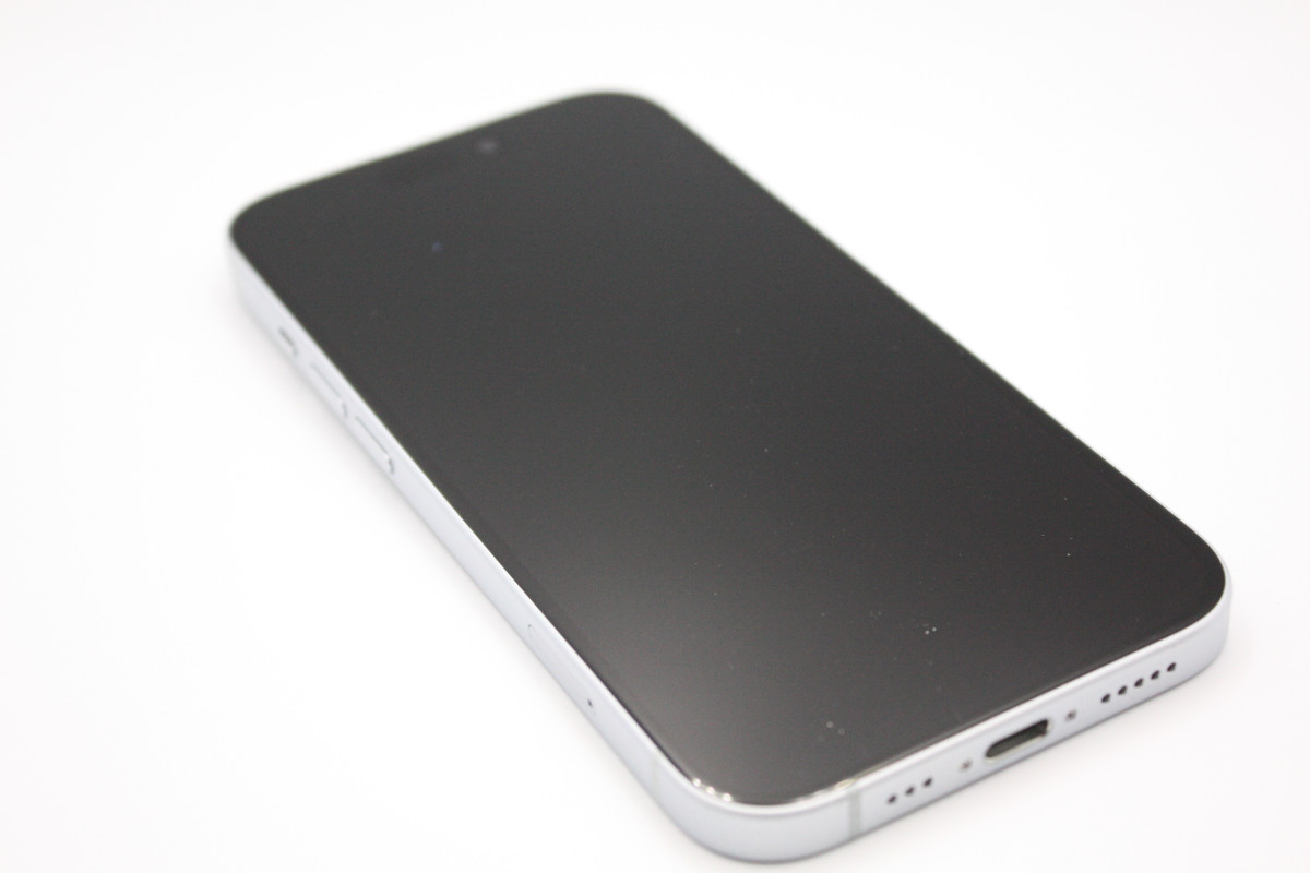 iPhone 15 訳あり特価 バッテリー状態良好(100%) 128GB SIMフリー