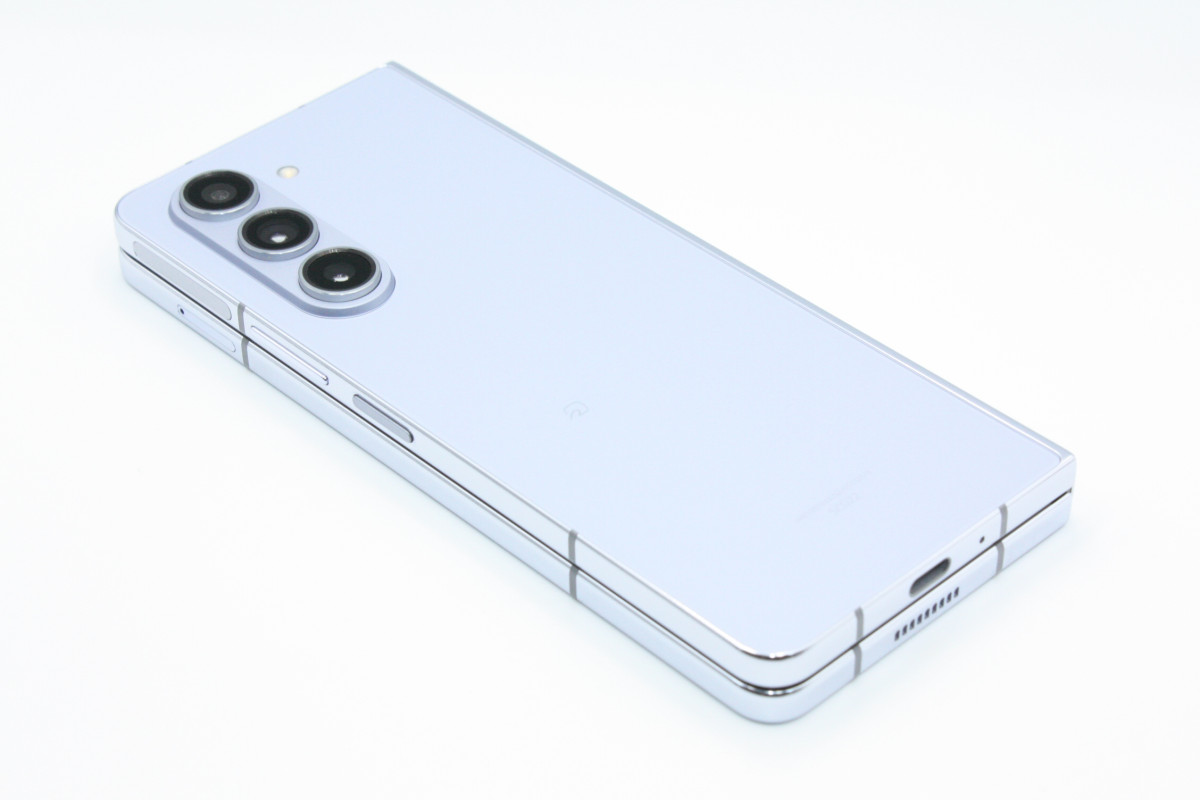 訳ありSamsung Galaxy z fold5 アイシーブルー256GB Galaxy Z 美品 訳あり特価 Fold5 SCG22 256GB アイシーブルー SIM