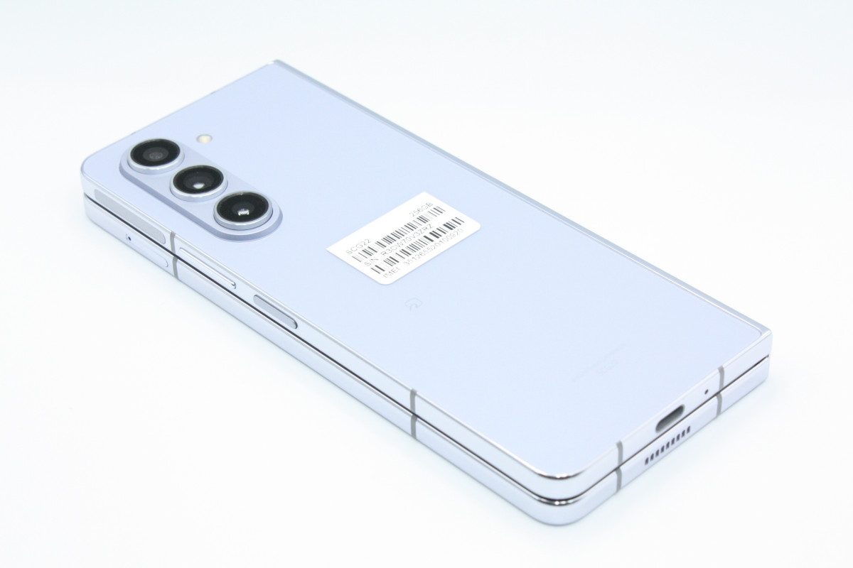 Galaxy Z 美品 Fold5 SCG22 256GB アイシーブルー SIMフリー Aランク