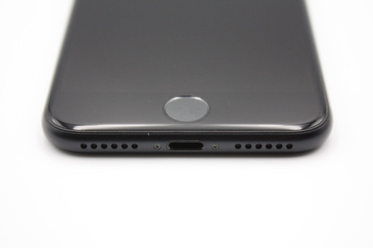 iPhone SE（第2世代） バッテリー状態良好(93%) iPhoneSE 第2世代 64GB