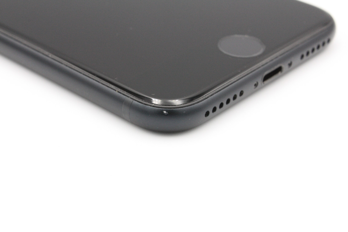 iPhone SE（第3世代） バッテリー状態良好(94%) SE 第3世代 64GB SIM