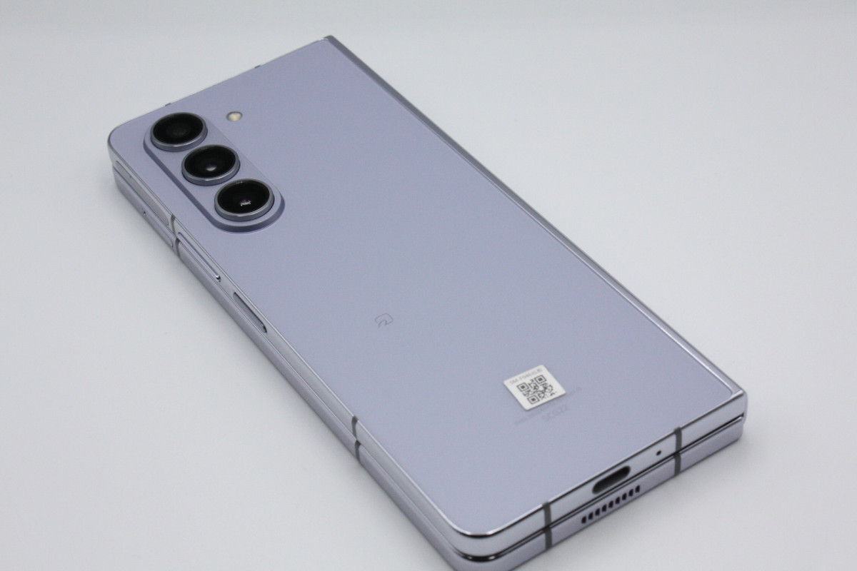 Galaxy Z Fold5 SCG22 256GB アイシーブルー SIMフリー Bランク