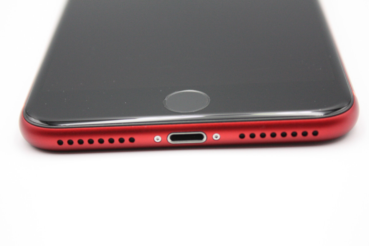 iPhone 8 Plus バッテリー新品同様(100%) 64GB SIMフリー レッド C