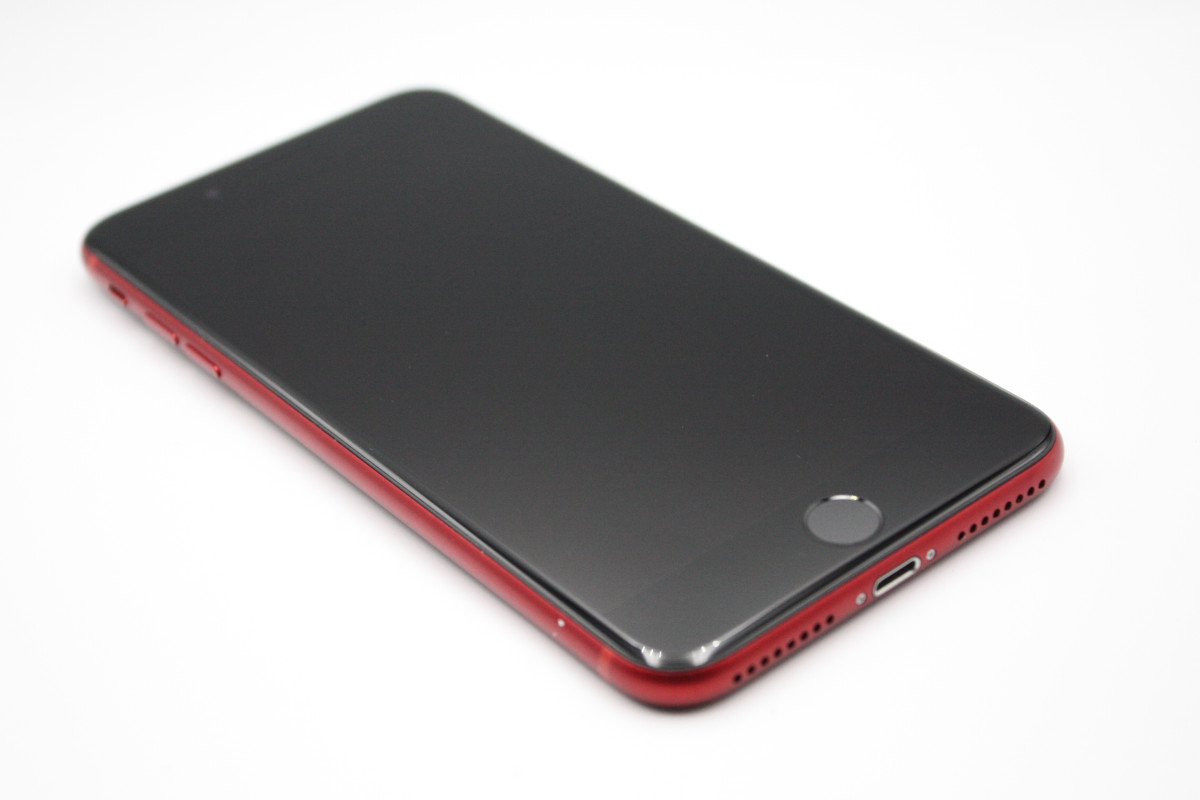 iPhone 8 Plus 訳あり特価 バッテリー新品同様(100%) 64GB SIMフリー