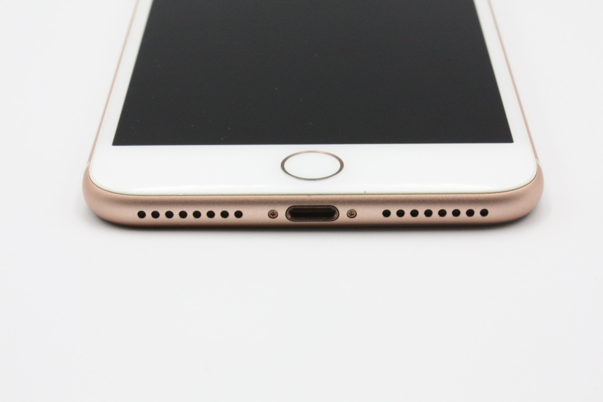 iPhone 8 Plus 訳あり特価 バッテリー状態良好(99%) 64GB SIMフリー