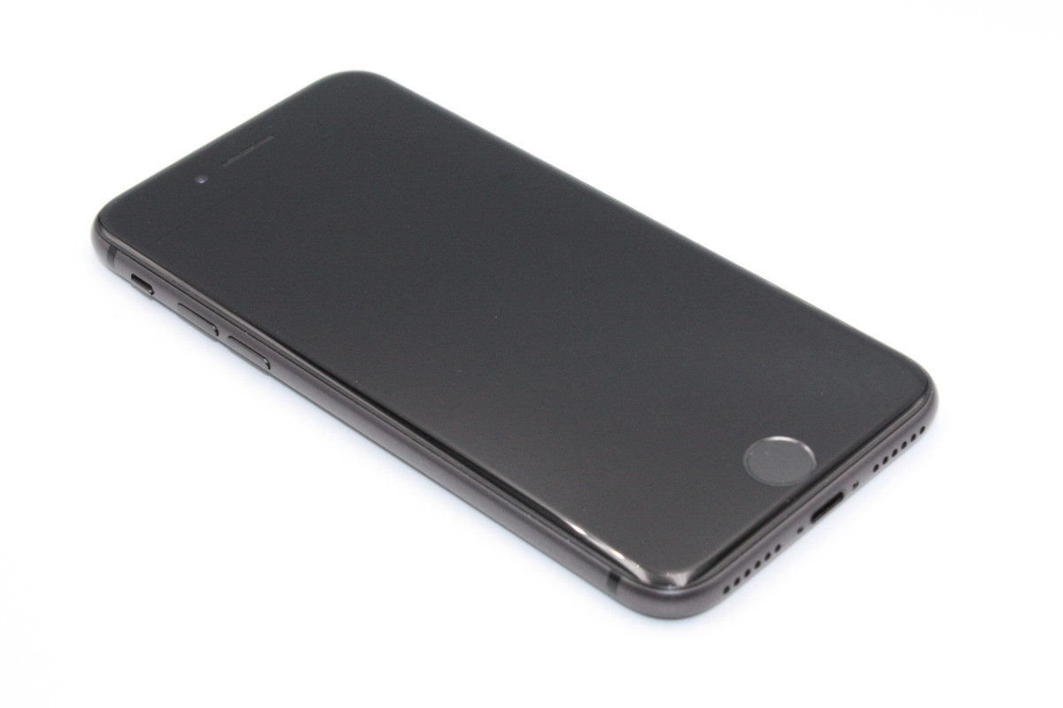 iPhone 8 バッテリー状態良好(96％) 訳あり特価 iPhone8 64GB SIM