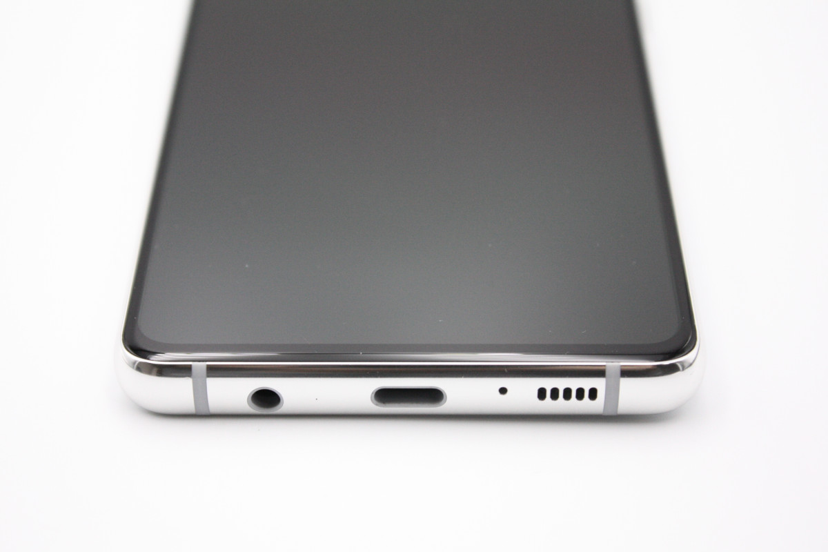 Galaxy A A51 5G SCG07 ホワイト SIMフリー Bランク : ケースマ商店