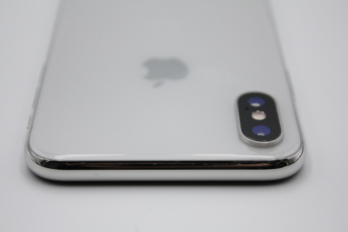 iPhone X 訳あり特価 バッテリー新品同様(100%) iPhoneX 64GB SIM