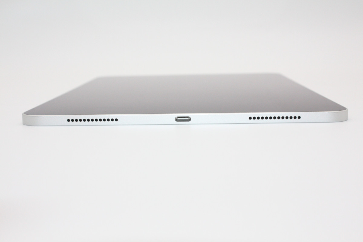 iPad Pro 訳あり特価 11インチ 第2世代 Wi-Fiモデル 128GB シルバー B