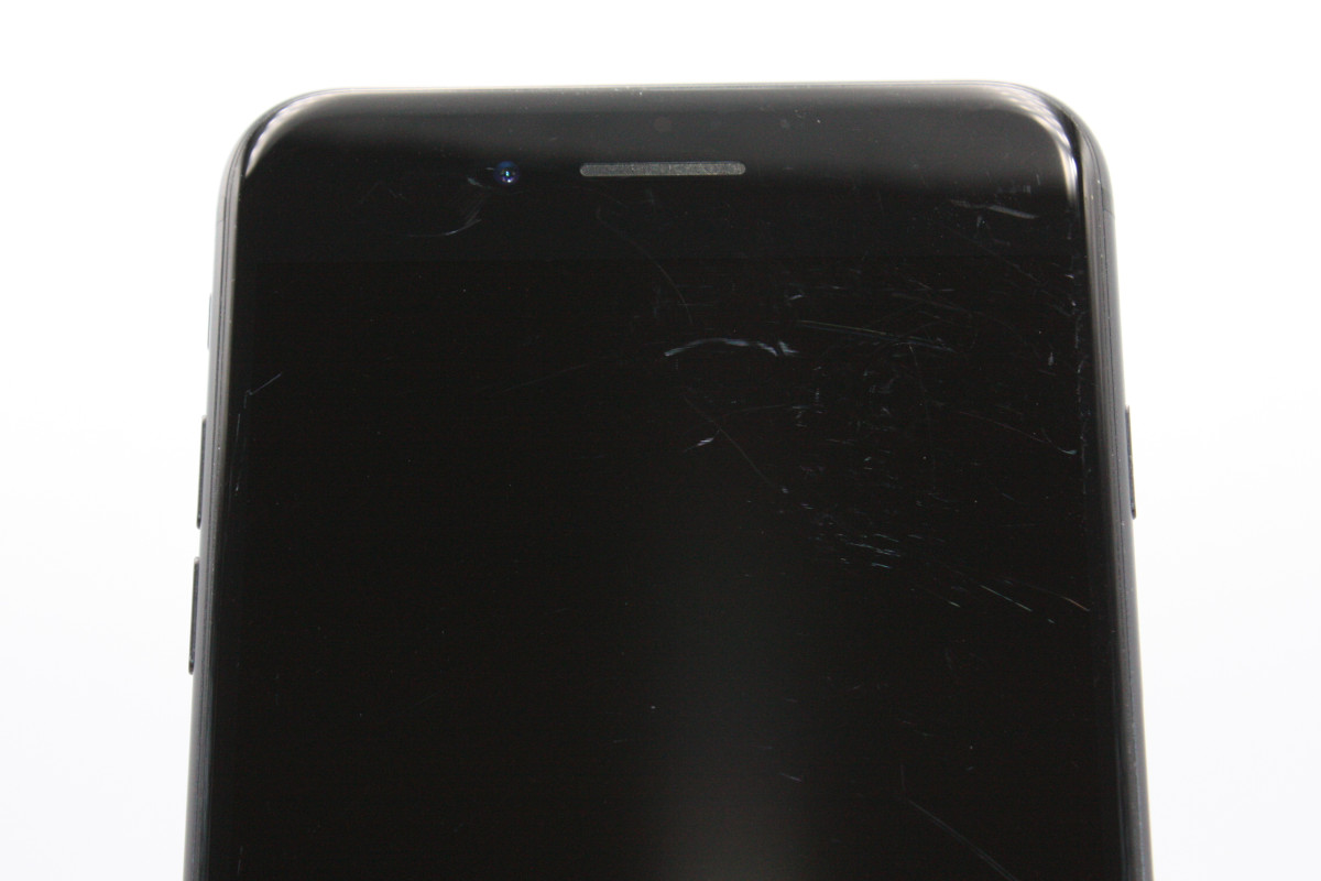 iPhone 7 Plus 訳あり特価 iPhone7Plus 32GB SIMロック解除済み