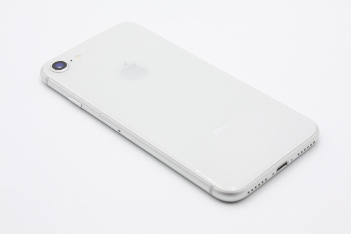 iPhone 8 iPhone8 64GB SIMロック解除済み シルバー Bランク