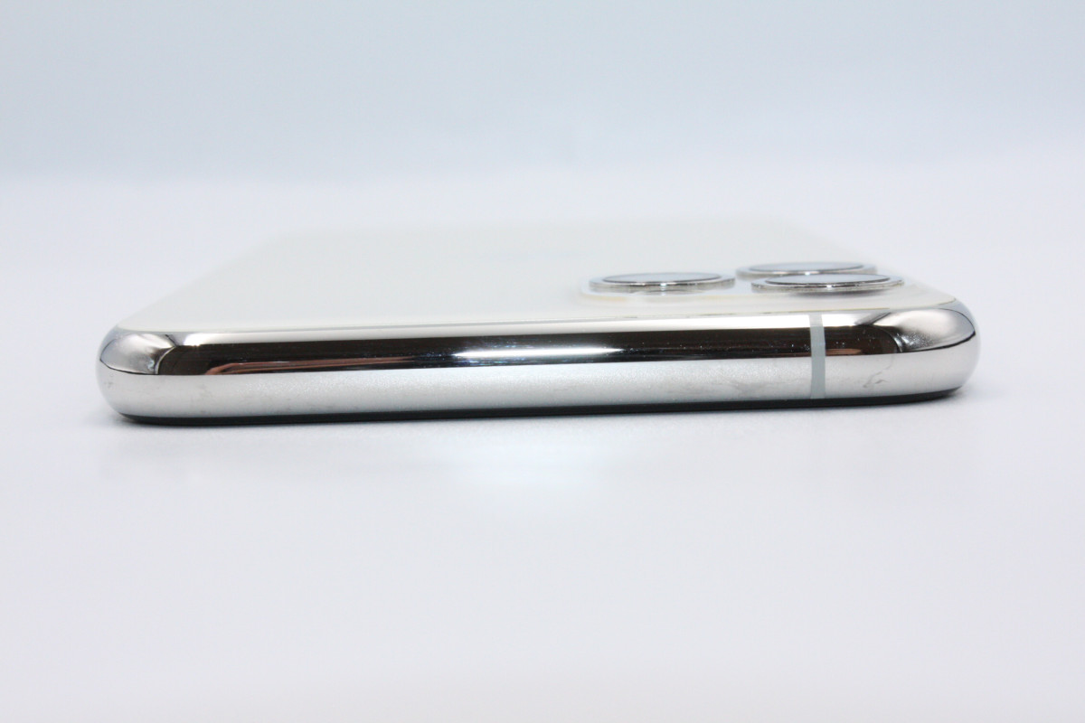 iPhone 11 Pro iPhone11Pro 64GB SIMロック解除済み シルバー Bランク