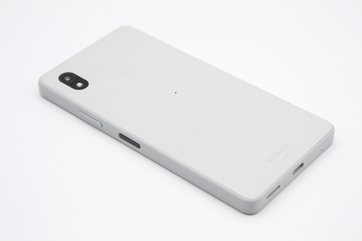 【訳あり】SIMフリー Xperia Ace III SOG08 au グレー❸ Xperia Ace 訳あり特価 III SOG08 グレー au版SIMフリー Bランク