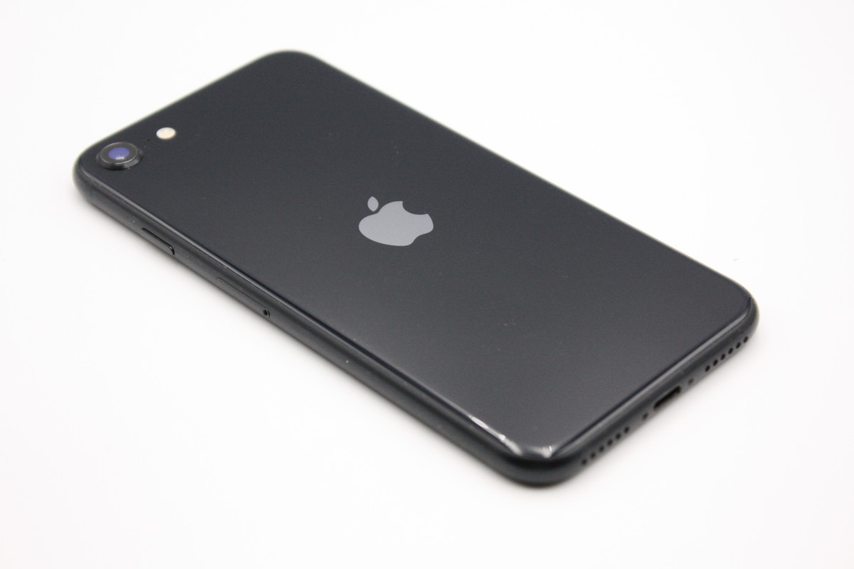 Apple iPhone SE (第3世代) ミッドナイト64GB Amazon | 【整備済み品】 Apple iPhone SE（第3世代） 64GB