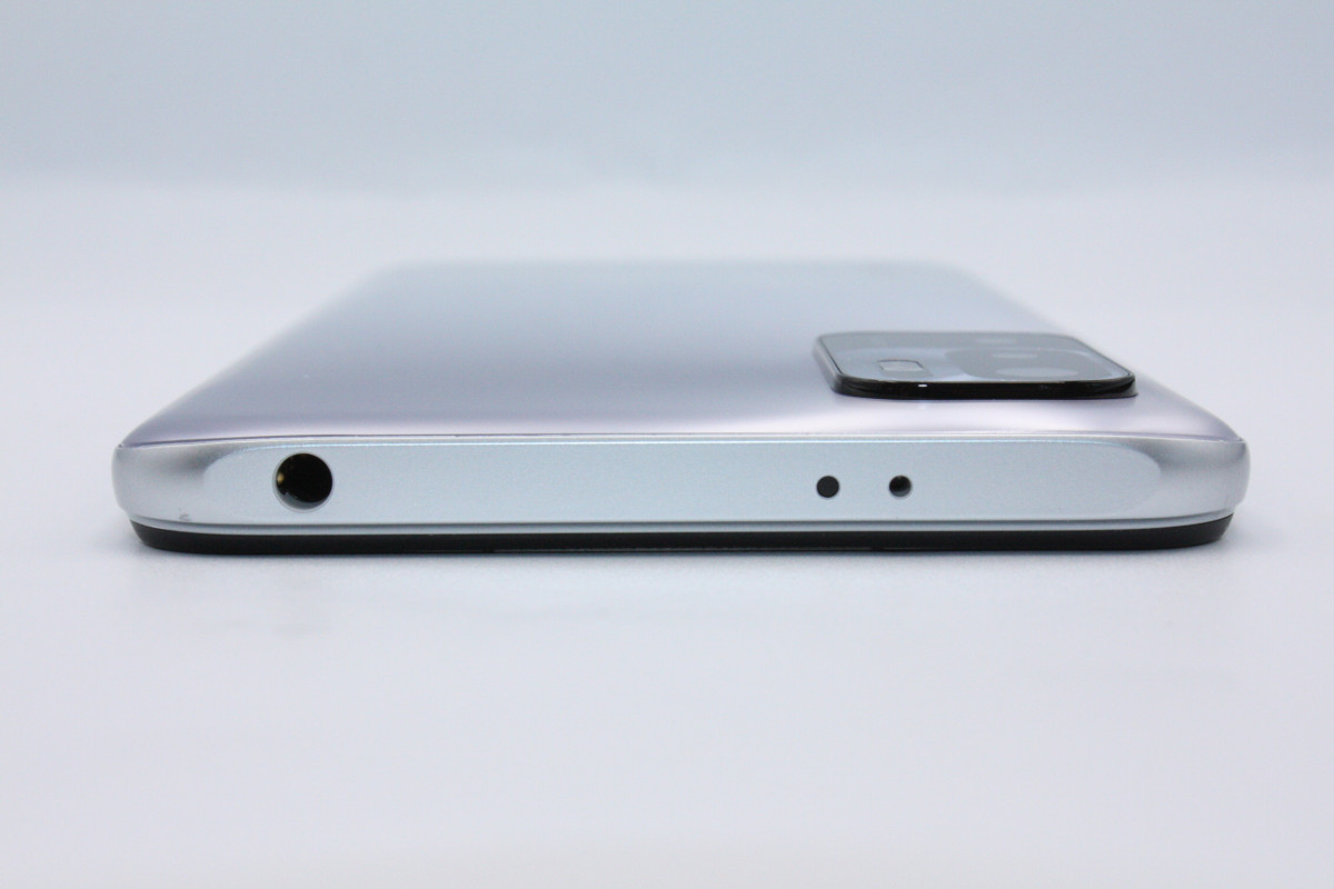 Redmi Note 10 JE XIG02 SIMロック解除済み クロームシルバー Bランク