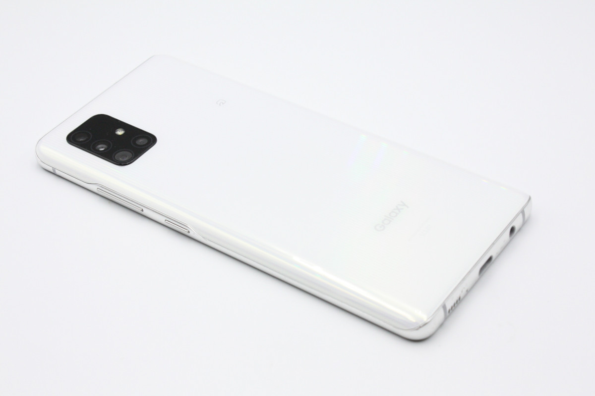 SCG07(W) 5Gスマートフォン 本体 au版 SIMフリー Amazon | KDDI GalaxyA51 5G SCG07 プリズム ブリックス ホワイト SIM