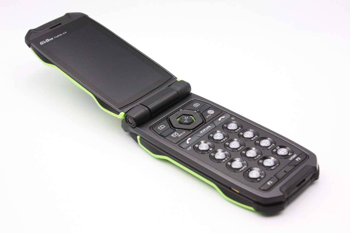 KYOCERA(京セラ) 美品 G'zOne TYPE-XX KYY31 SIMフリー リキッド KYOCERA(京セラ) 美品 G'zOne TYPE-XX KYY31 SIMフリー リキッド