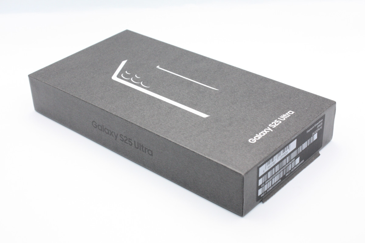 Galaxy S 美品 付属品完備 S25 Ultra SCG32 256GB チタニウムシルバー