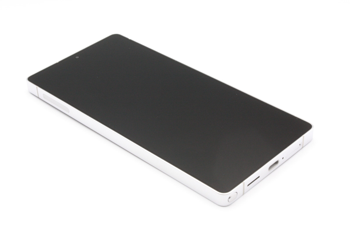 Galaxy S 美品 付属品完備 S25 Ultra SCG32 256GB チタニウムシルバー
