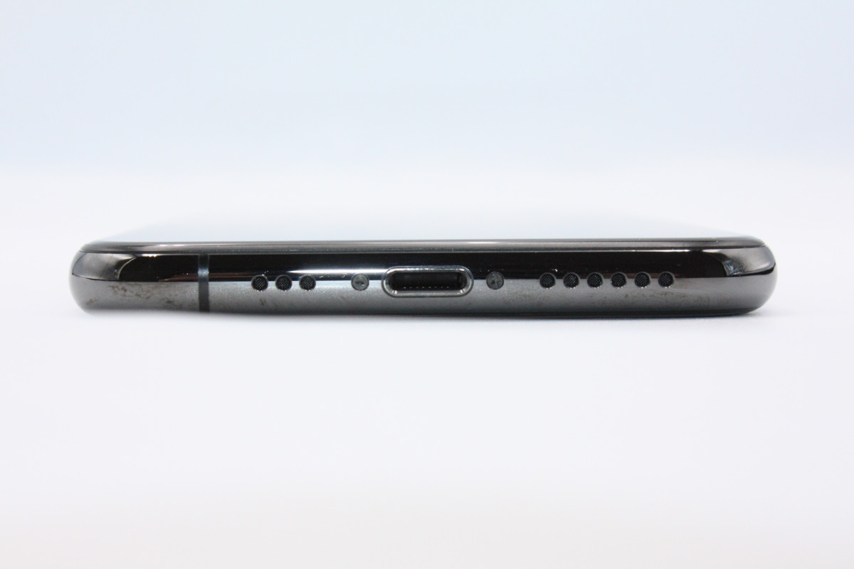 iPhone XS iPhoneXS 64GB スペースグレイ SIMロック解除済み Cランク
