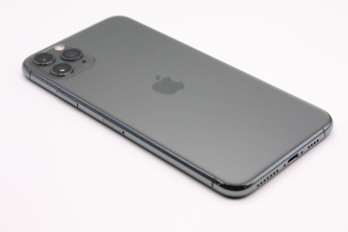 iPhone 11 Pro Max 訳あり特価 バッテリー状態良好(100
