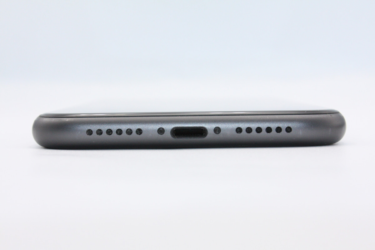 iPhone 11 訳あり特価 iPhone11 64GB SIMロック解除済み ブラック