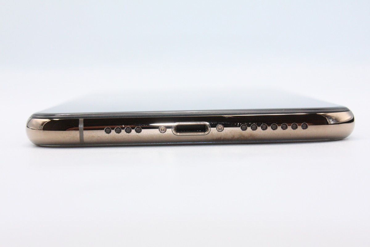 iPhone XS Max 訳あり特価 iPhoneXSMax 64GB ゴールド SIMロック解除