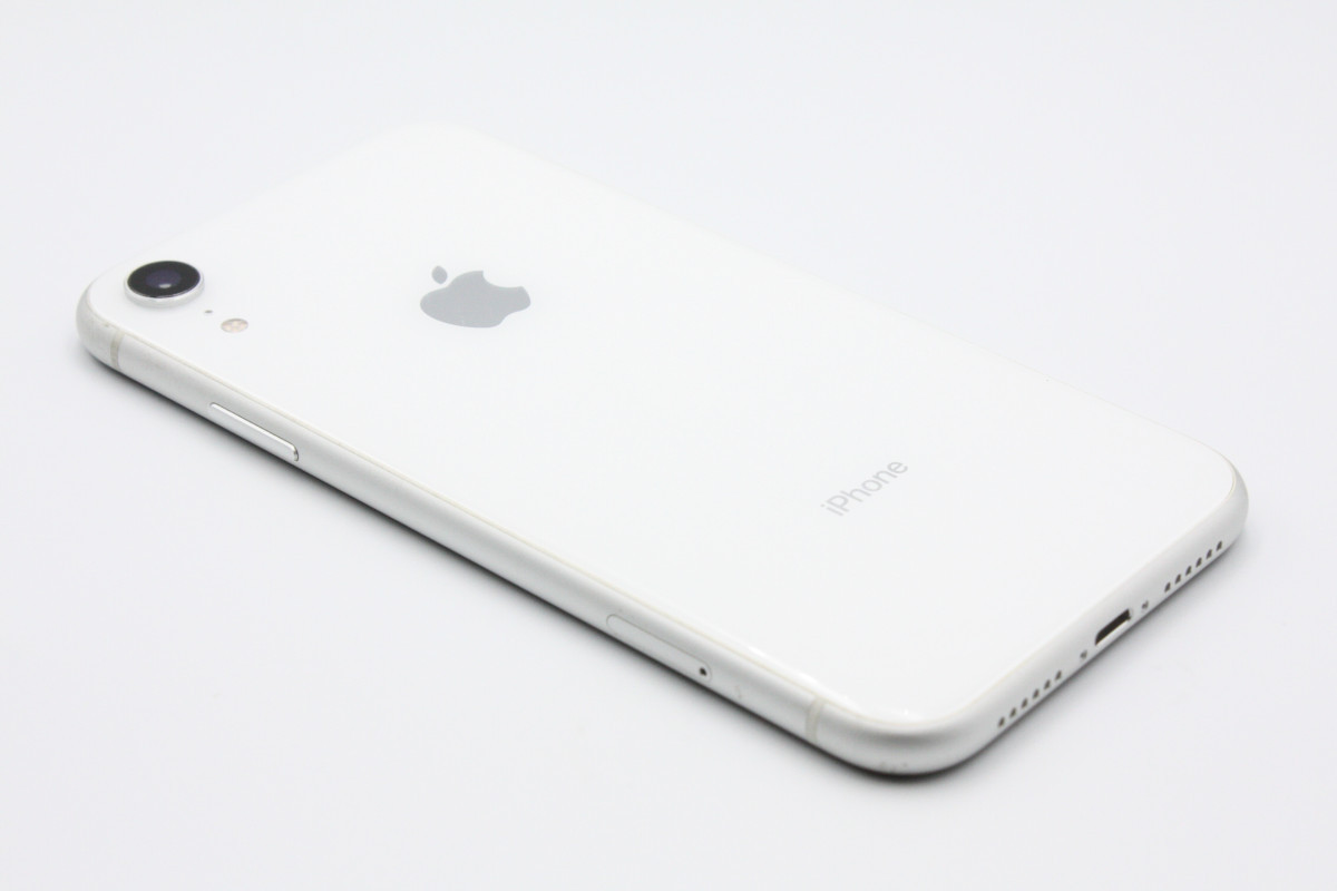iPhone XR 訳あり特価 iPhoneXR 64GB SIMロック解除済み ホワイト C
