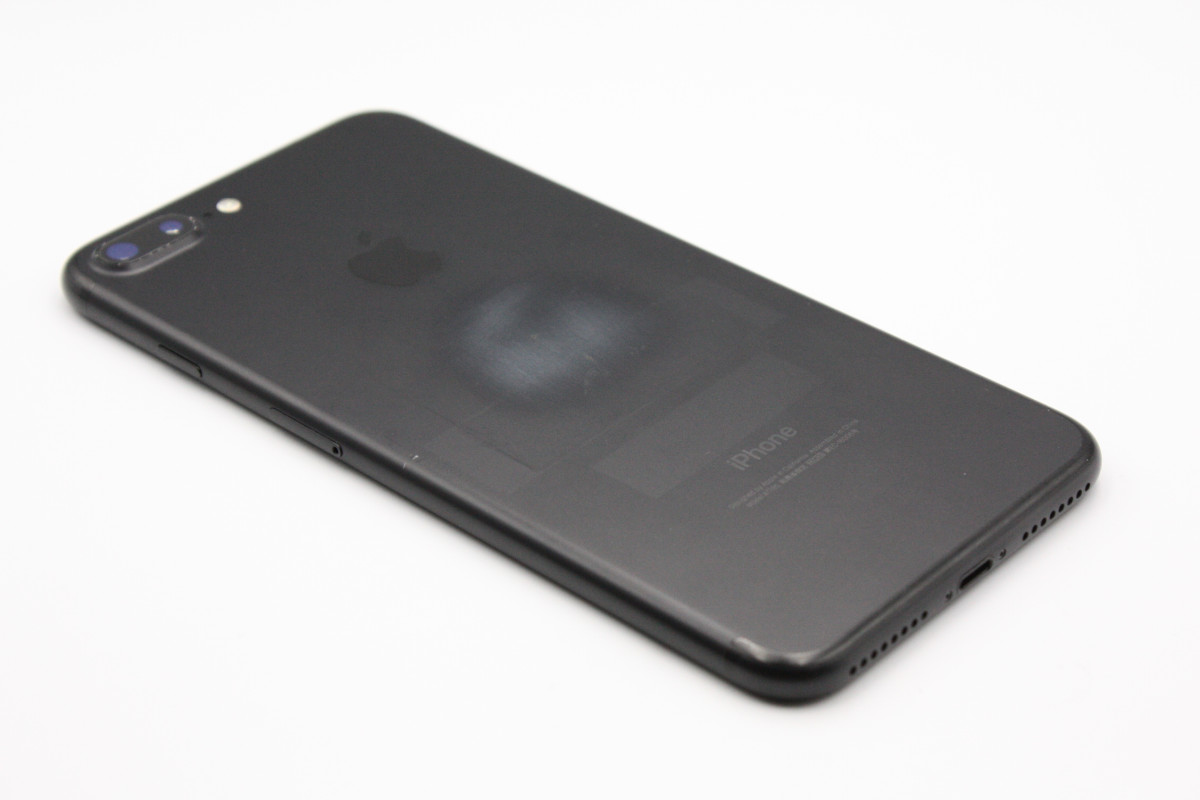 iPhone 7 Plus 訳あり特価 iPhone7Plus 32GB SIMロック解除済み