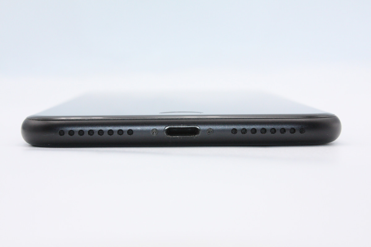 iPhone 7 Plus 訳あり特価 iPhone7Plus 32GB SIMロック解除済み